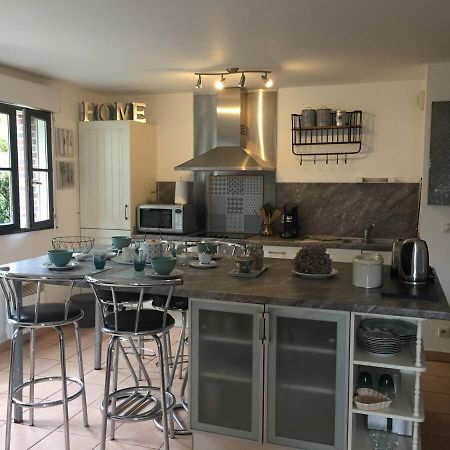 Beautiful Ground Floor 2 Bedroom Apartment オンフルール エクステリア 写真