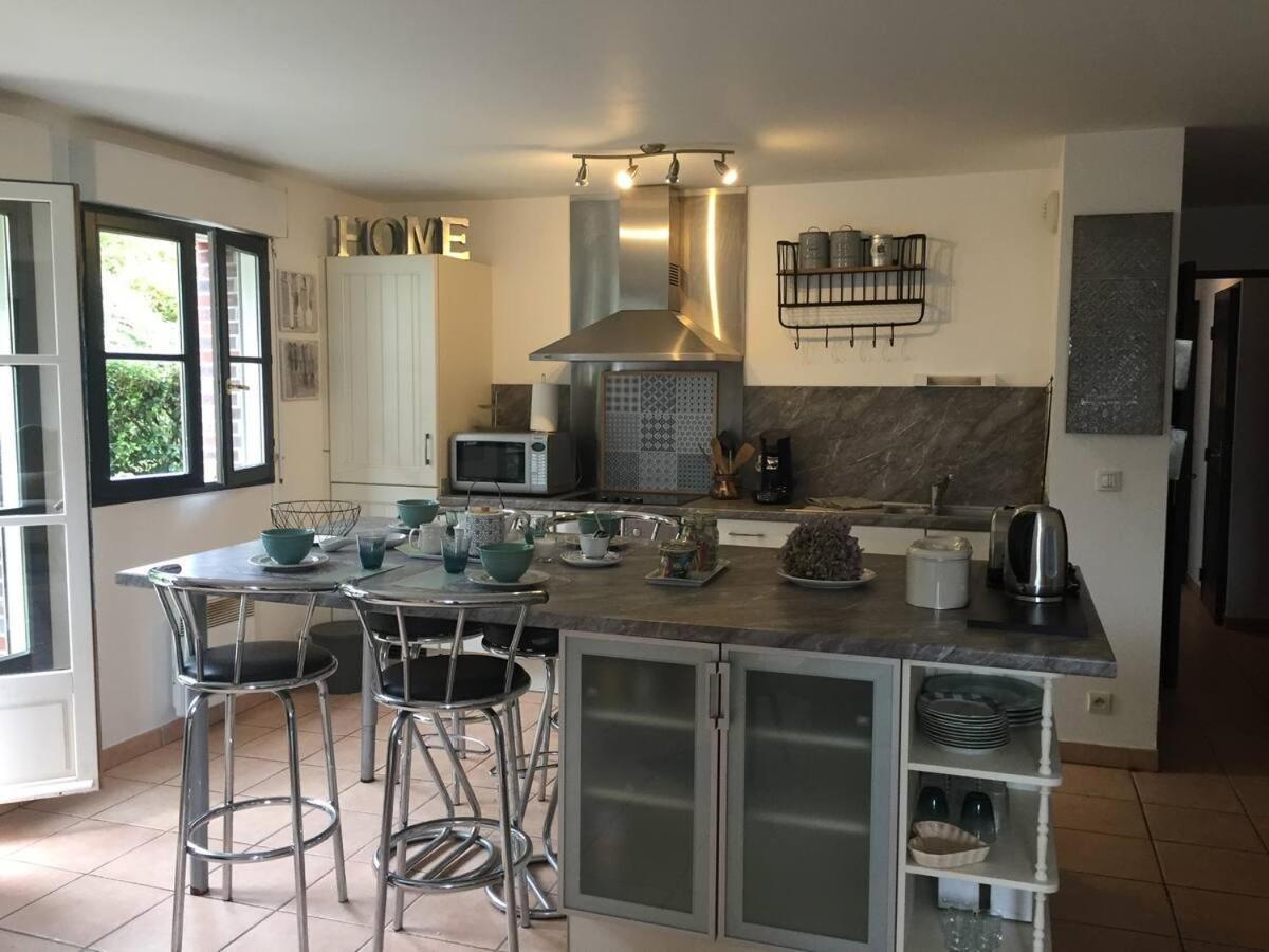 Beautiful Ground Floor 2 Bedroom Apartment オンフルール エクステリア 写真